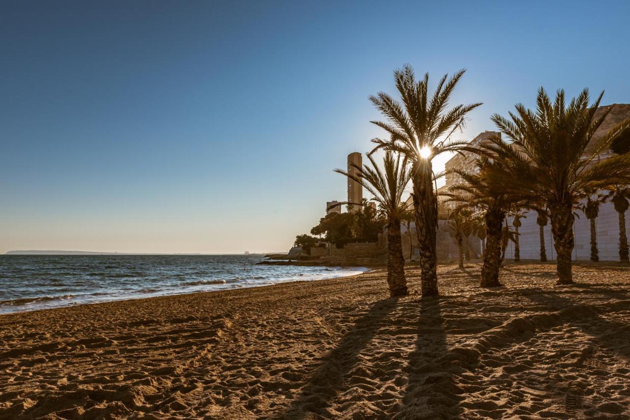 Modern Sea Front Sea Waves Daire Alicante Dış mekan fotoğraf
